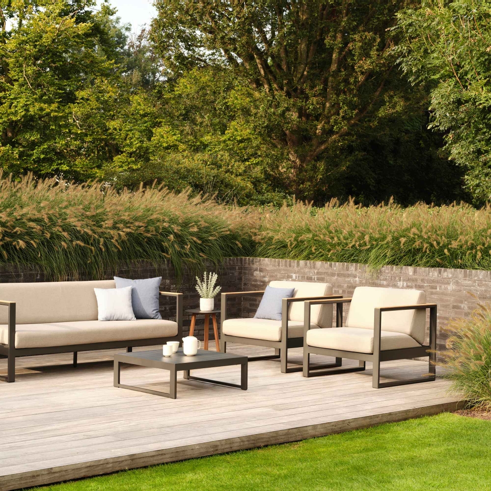 Diphano Landscape Teak lounge chair