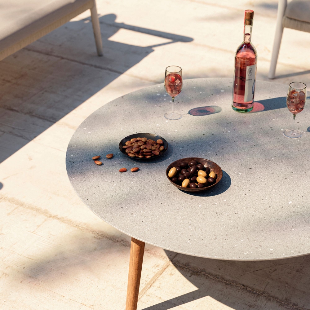 Diphano Ray coffee table 100xR cm Ceramic top, aluminum structure