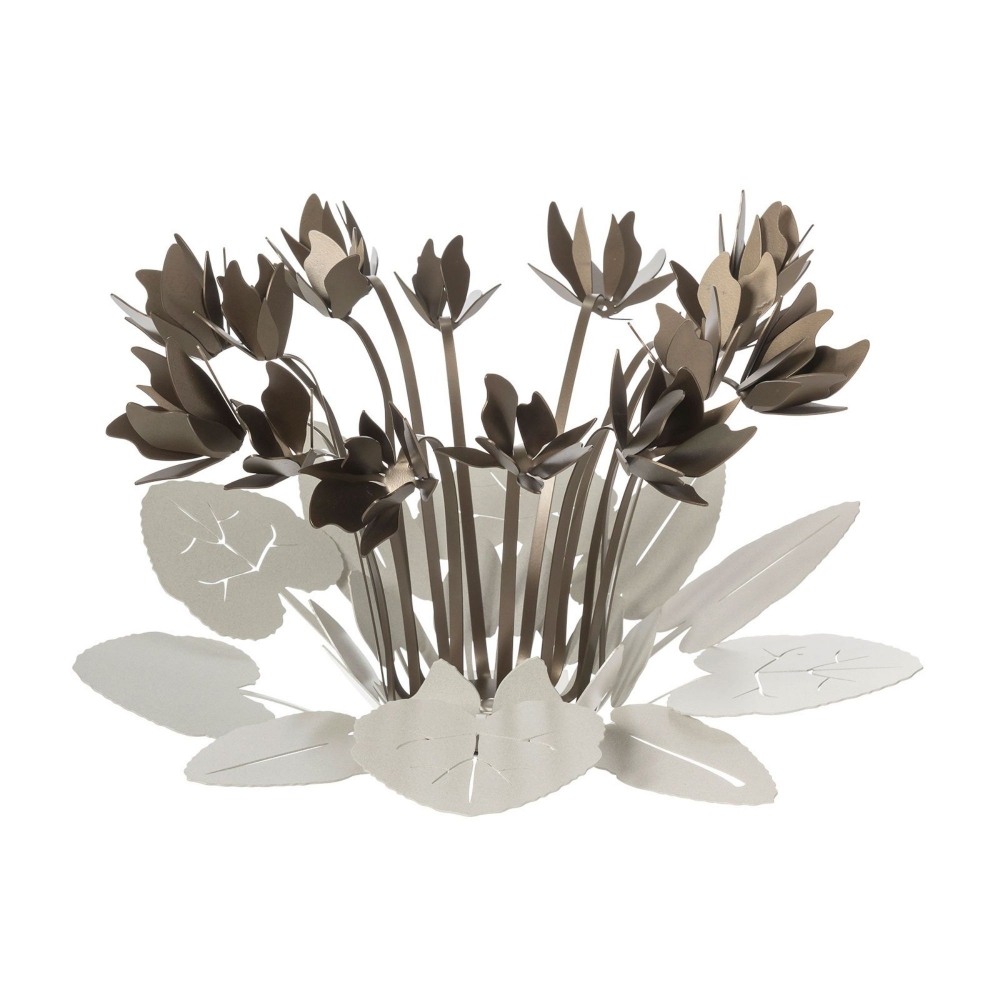 Arti e Mestieri Ciclamino centerpiece