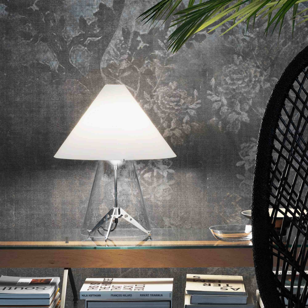 Fontana Arte Metafora table lamp