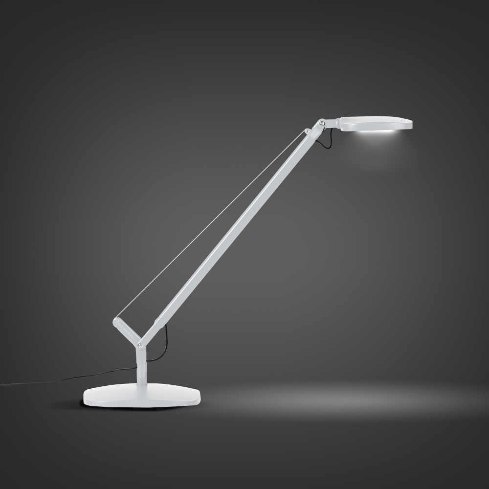 Fontana Arte Demi Volèe table lamp