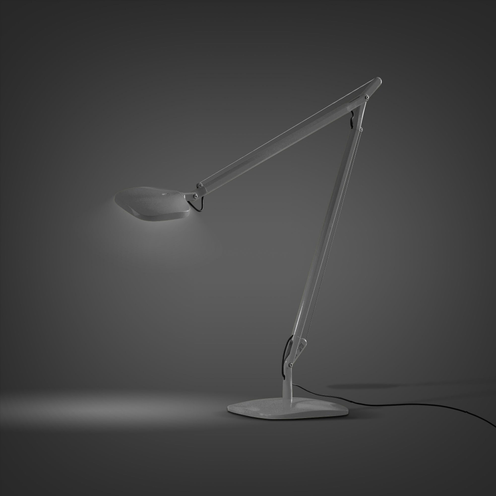 Fontana Arte Volèe table lamp