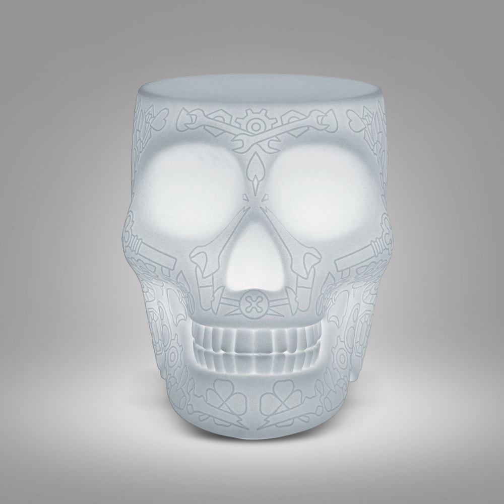 Scopri Mexico Planter Lamp Outdoor Led e tutta la collezione di Qeeboo su newpop il più innovativo e-commerce di Home Design.