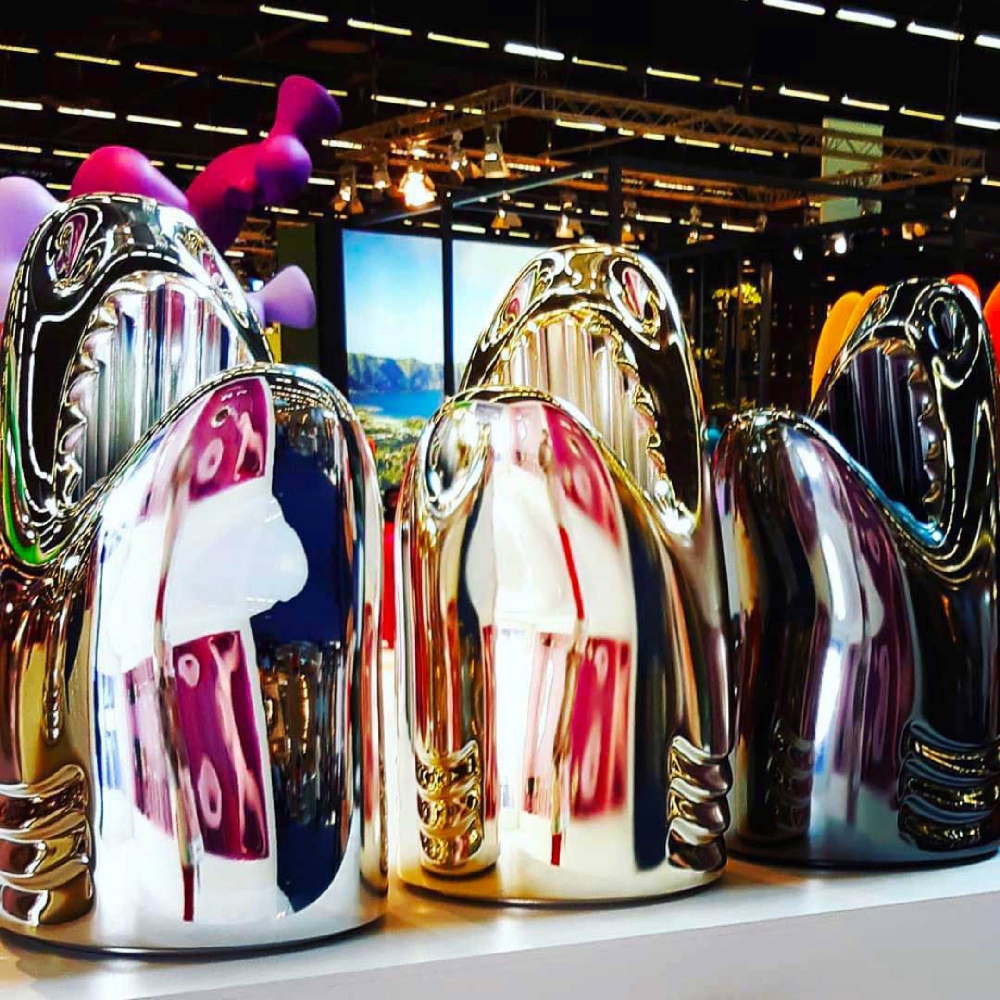 Scopri Portaombrelli Killer Metalfinishing e tutta la collezione di Qeeboo su newpop il più innovativo e-commerce di Home Design