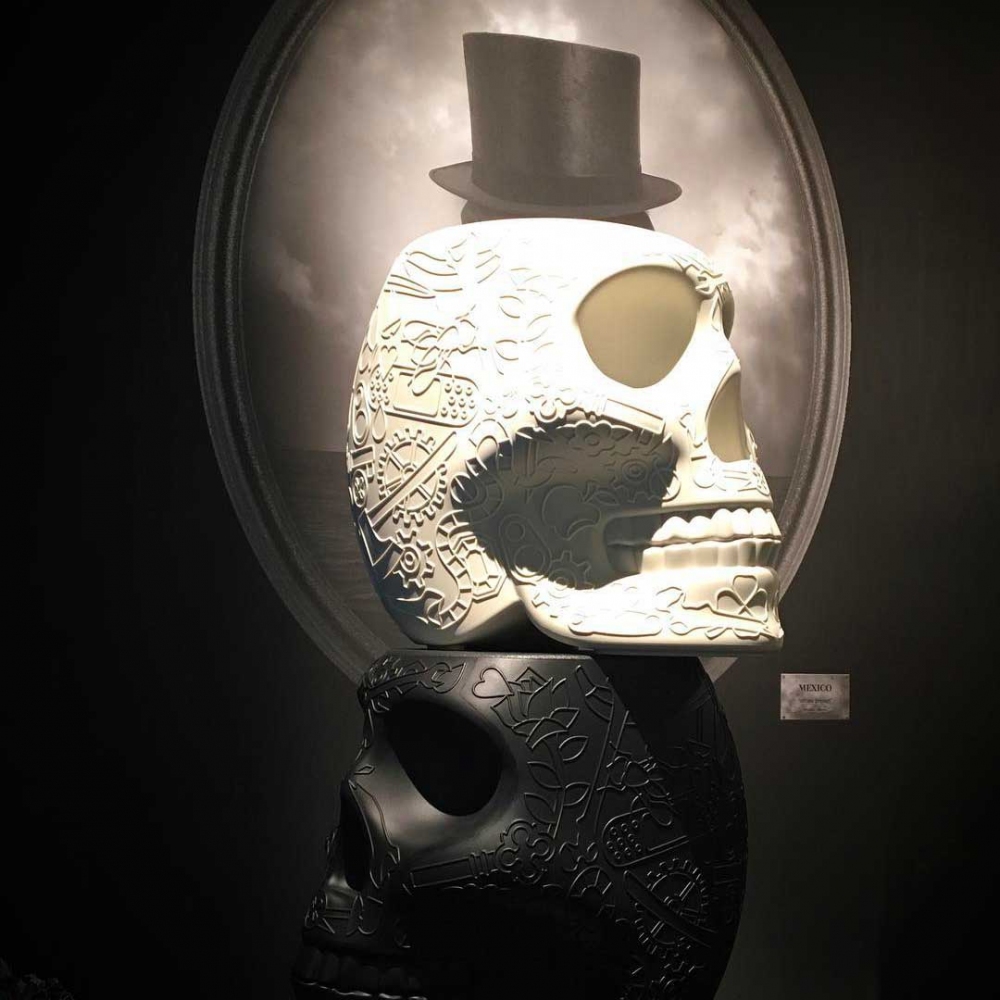 Sgabello e tavolino Mexico