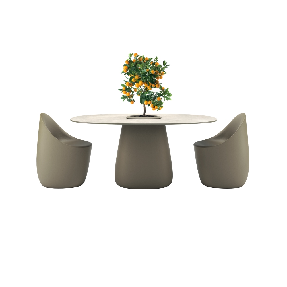 Qeeboo Tavolo Cobble con vaso centrale Top in Gres avorio 160 cm