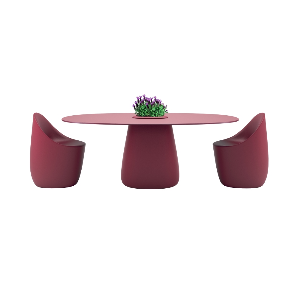 Qeeboo Cobble table 190 cm with central vase