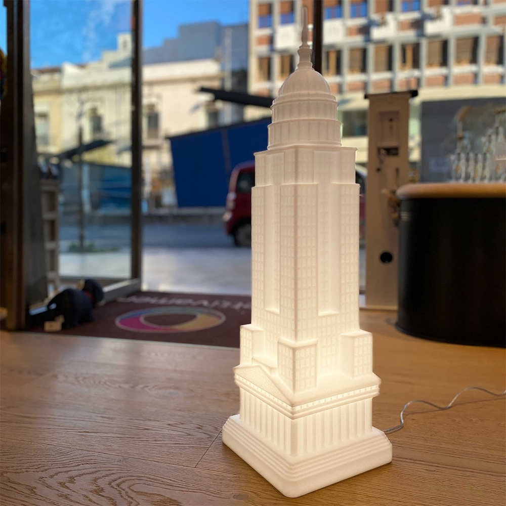 Qeeboo Empire rechargeable table lamp