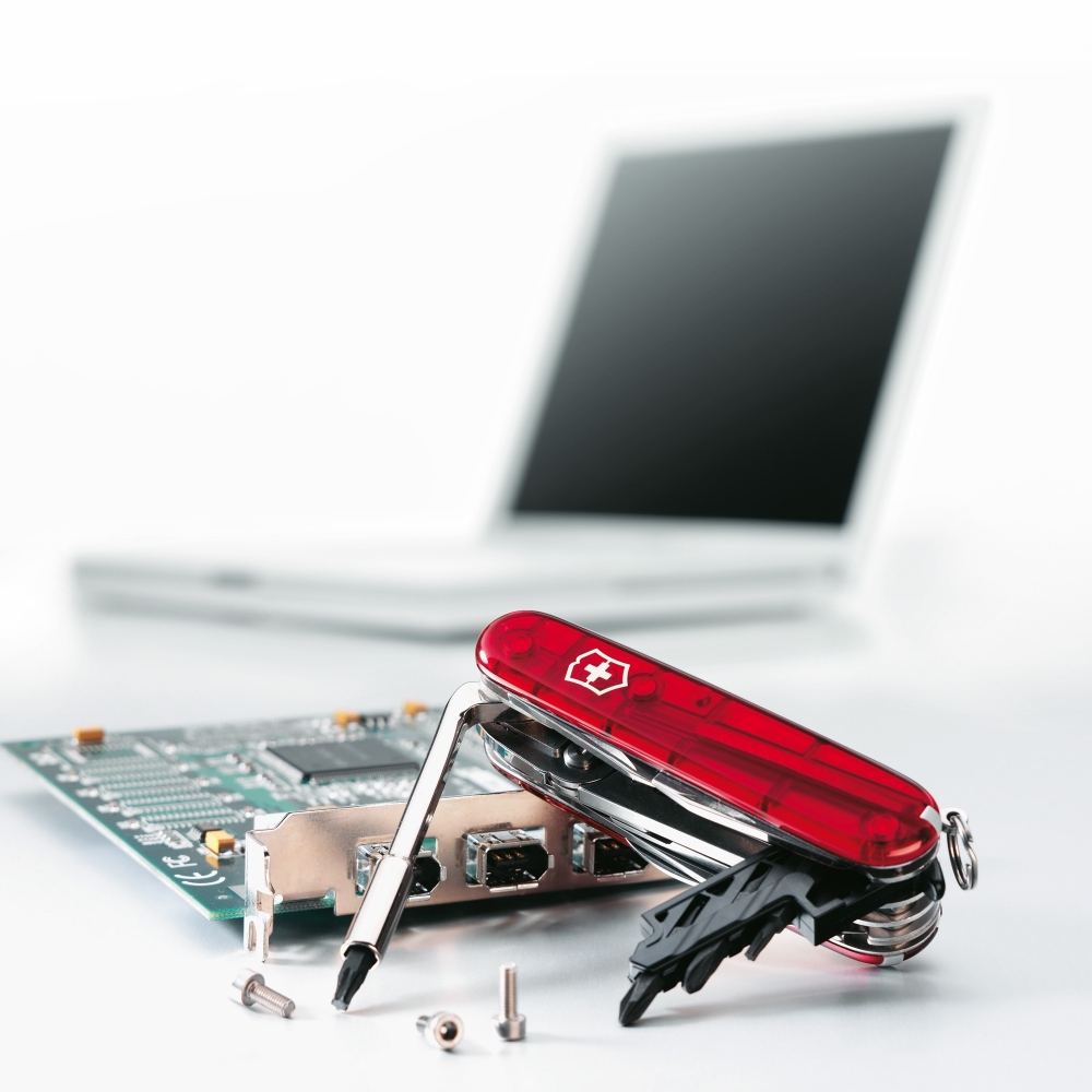 Victorinox Coltello Multiuso Cybertool 34 Ruby