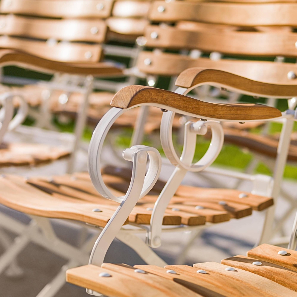 Weishäupl Classic outdoor armchair