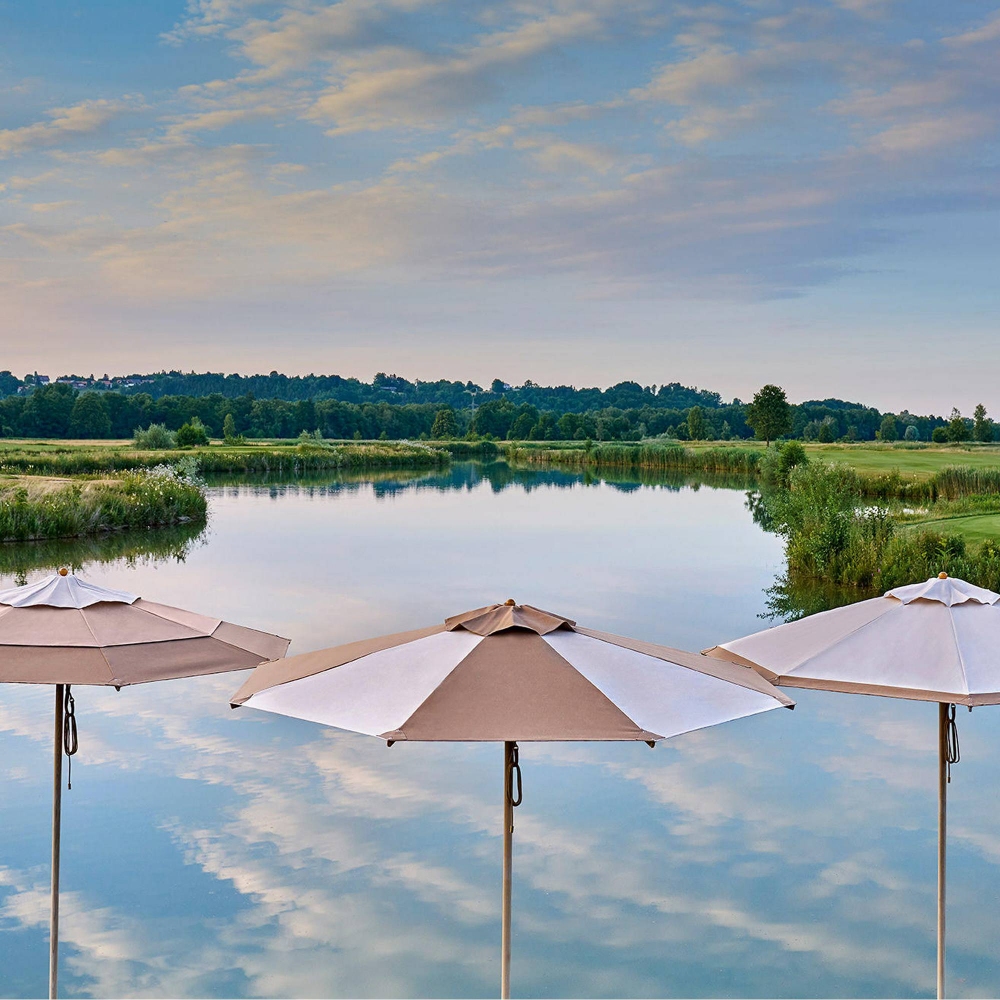 Weishäupl Klassiker round garden umbrella - Concrete base included