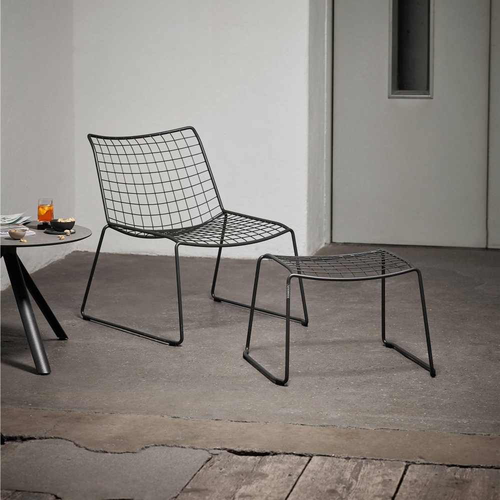 Weishäupl Racket outdoor lounge armchair