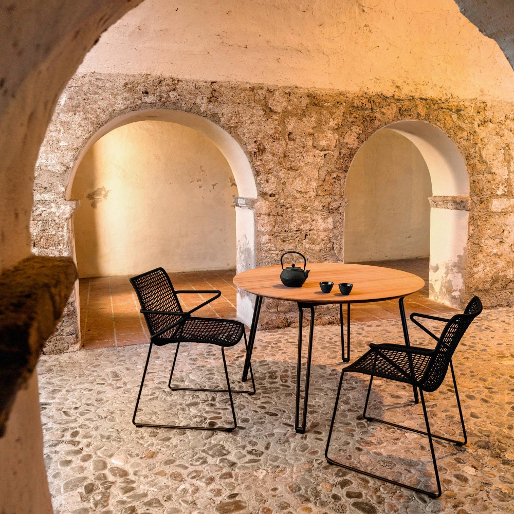 Weishäupl Slope outdoor armchair