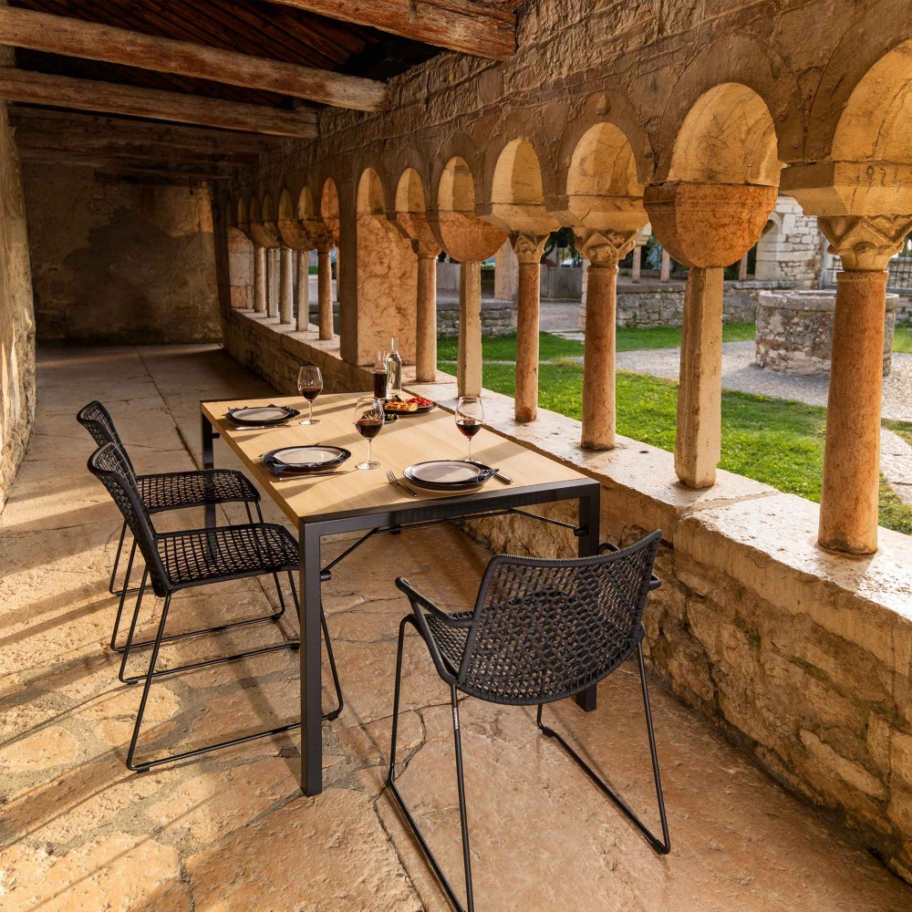 Weishäupl Slope outdoor armchair