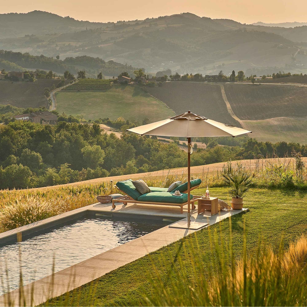 Weishäupl Teak round garden umbrella - Round concrete base included