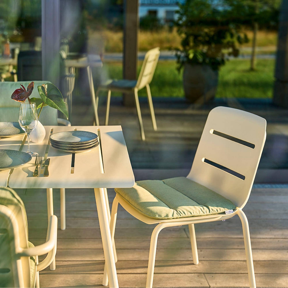 Weishäupl Vapio outdoor armchair