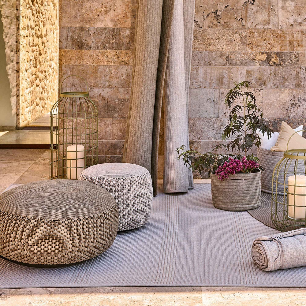 Weishäupl outdoor large pouf Ø85x45h cm