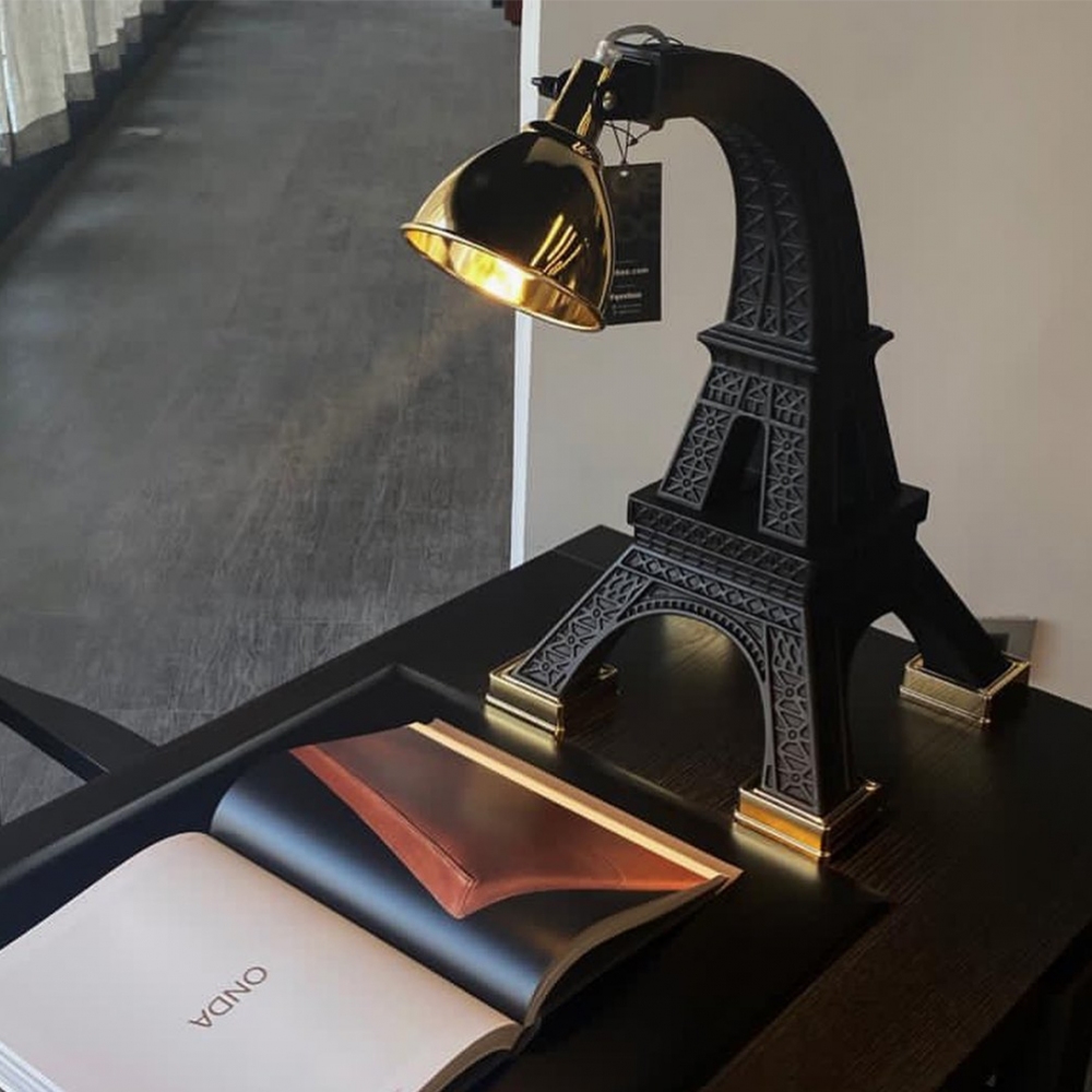 Qeeboo Paris M table lamp