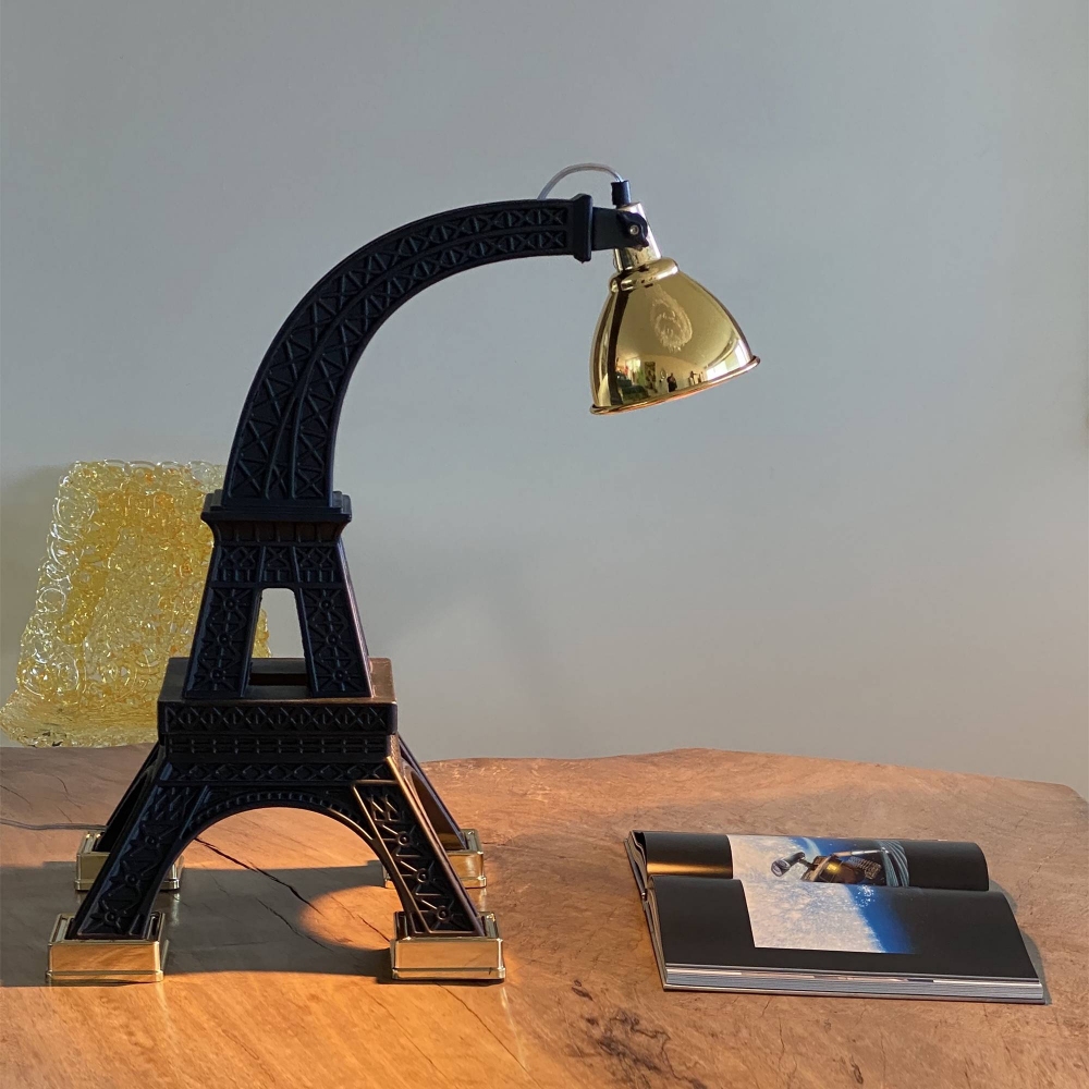 Qeeboo Paris M table lamp
