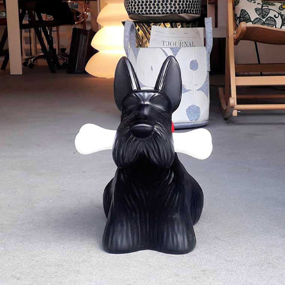 Qeeboo Scottie table lamp