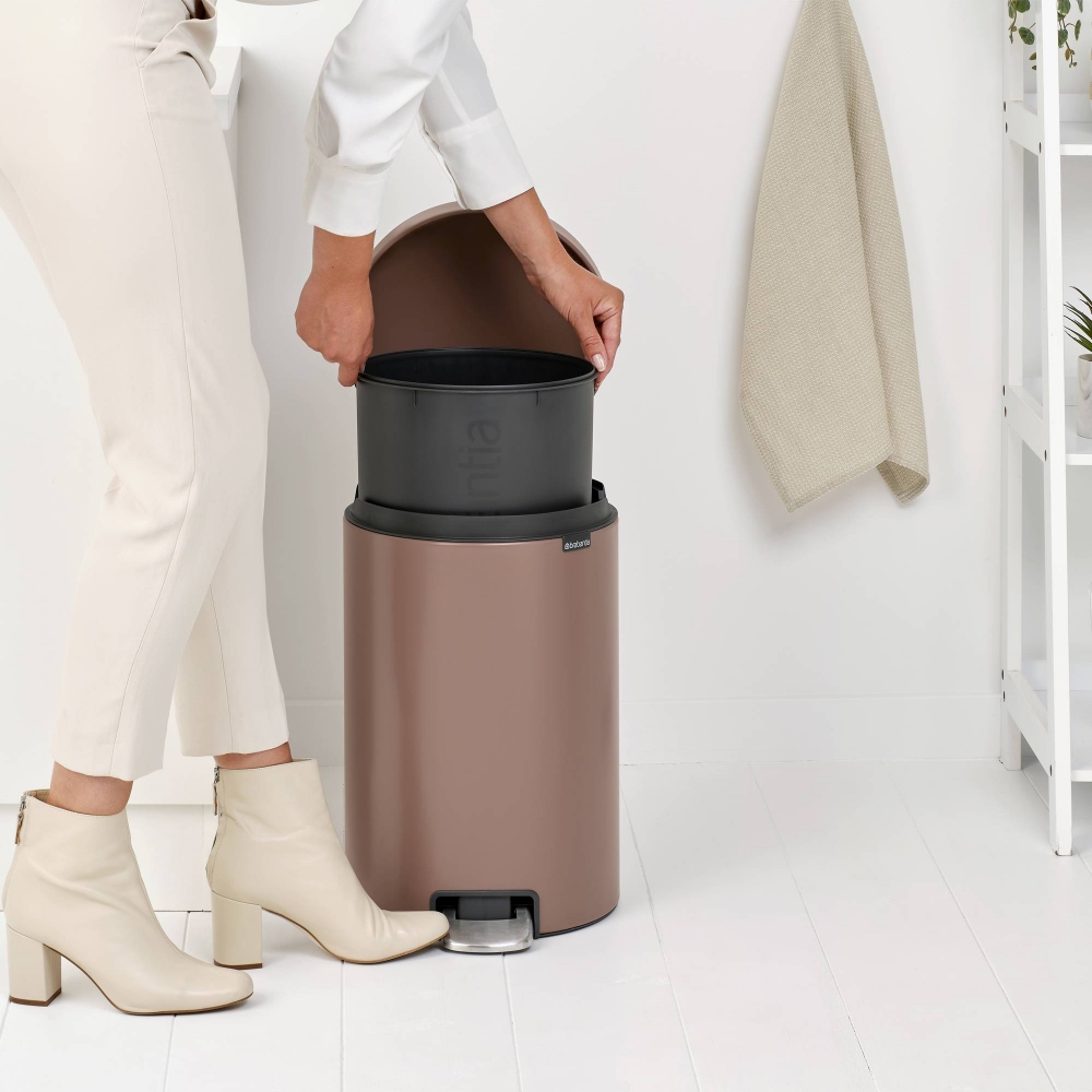 Brabantia NewIcon bin 20 litres