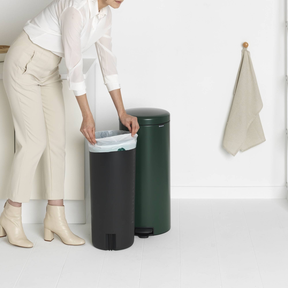 Brabantia NewIcon bin 30 litres