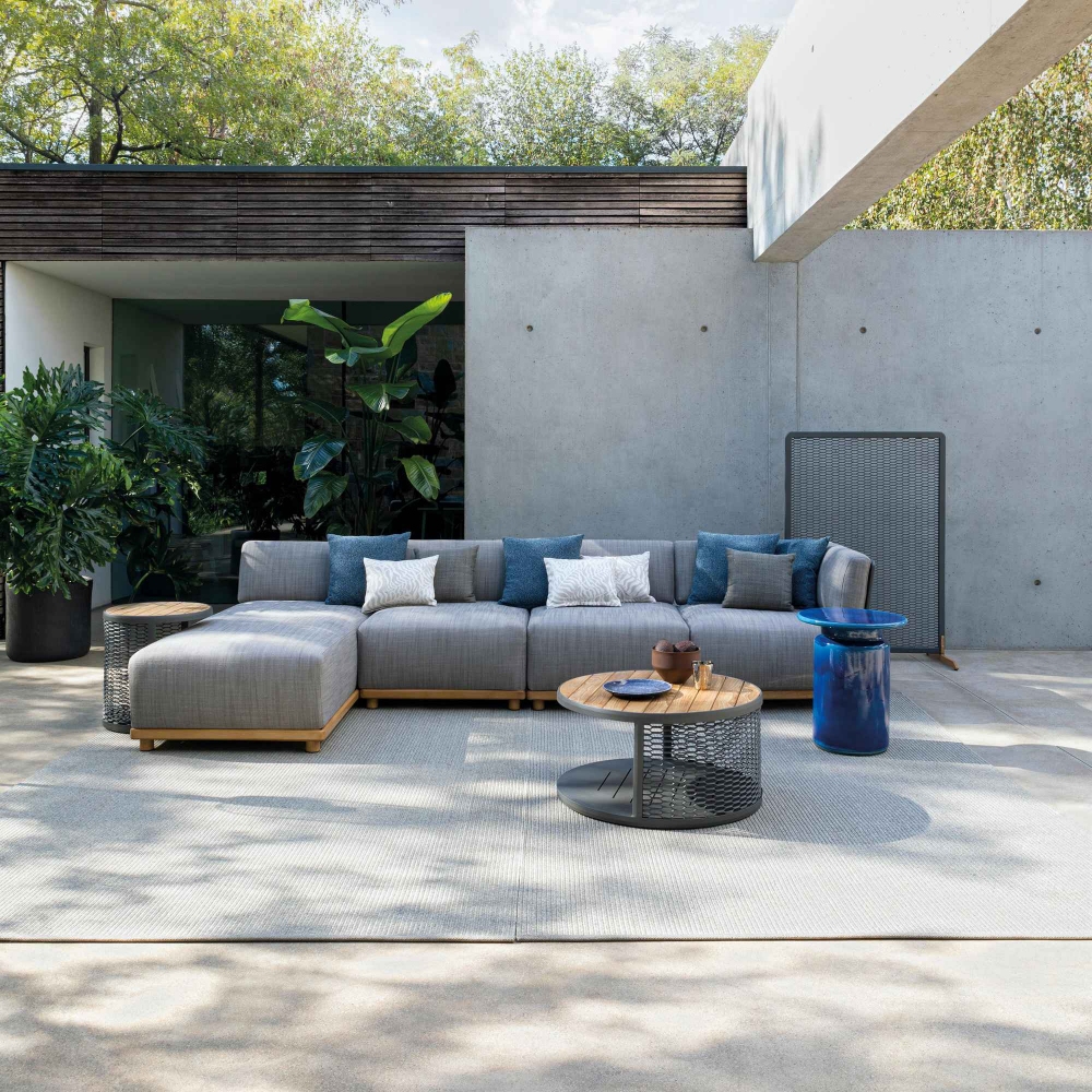 Atmosphera Switch outdoor divider