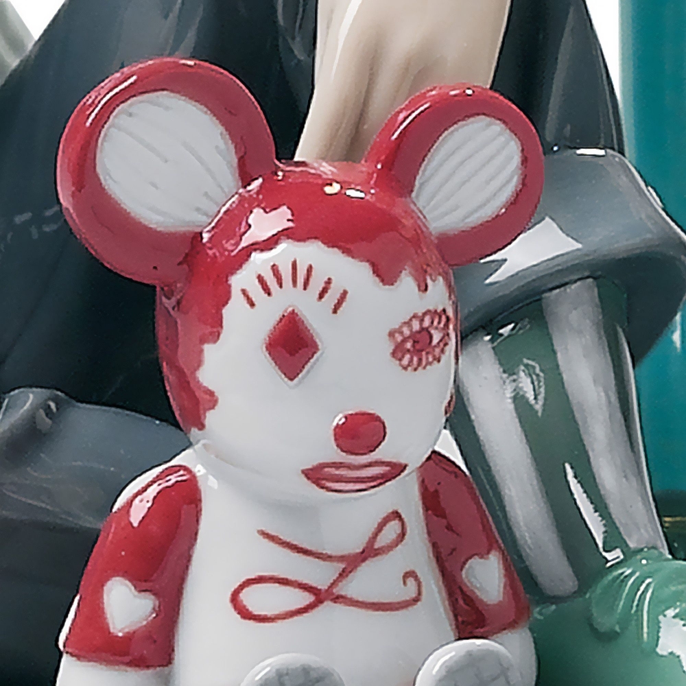Lladró The Family Portrait Figurine - By Jaime Hayon