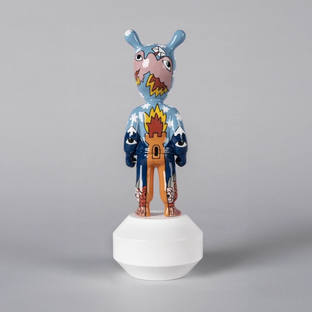 Lladró The Guest Figure by Ricardo Cavolo - Small model - Numbered series