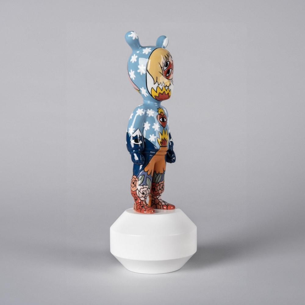 Lladró Figura The Guest by Ricardo Cavolo - Modello Piccolo - Serie Numerate