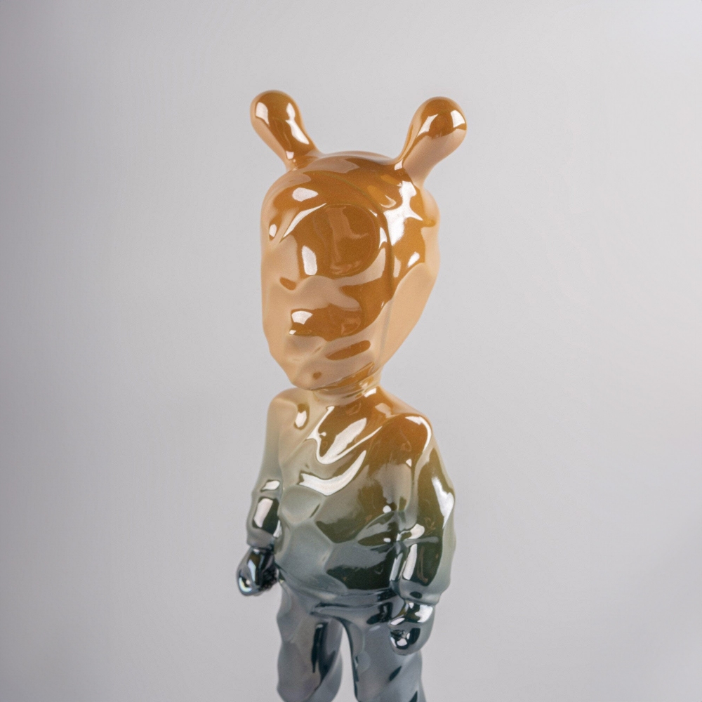 Lladró The Guest Figurine by Supakitch - Small model