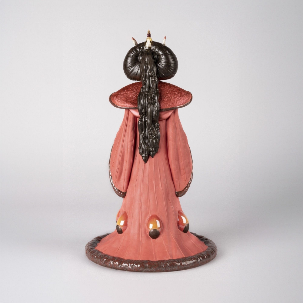 Lladrò Queen Amidala figure in the Throne Room. Limited Series