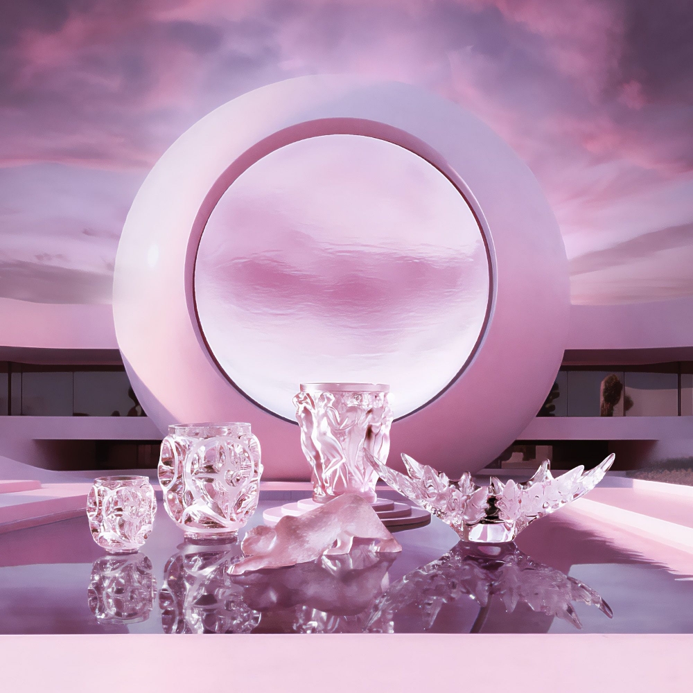 Lalique Large crystal sculpture Panthère Zeila Pink crystal