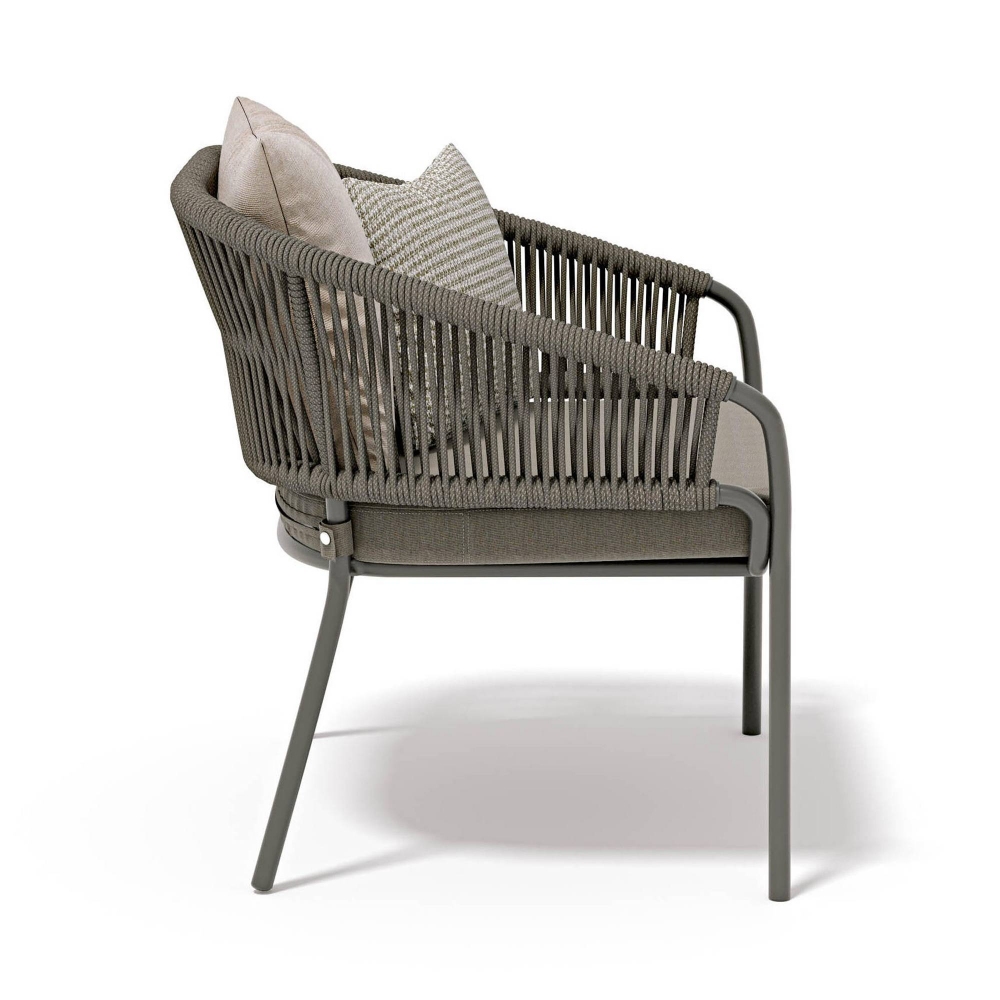 Atmosphera Pleasure 2.0 outdoor lounge armchair