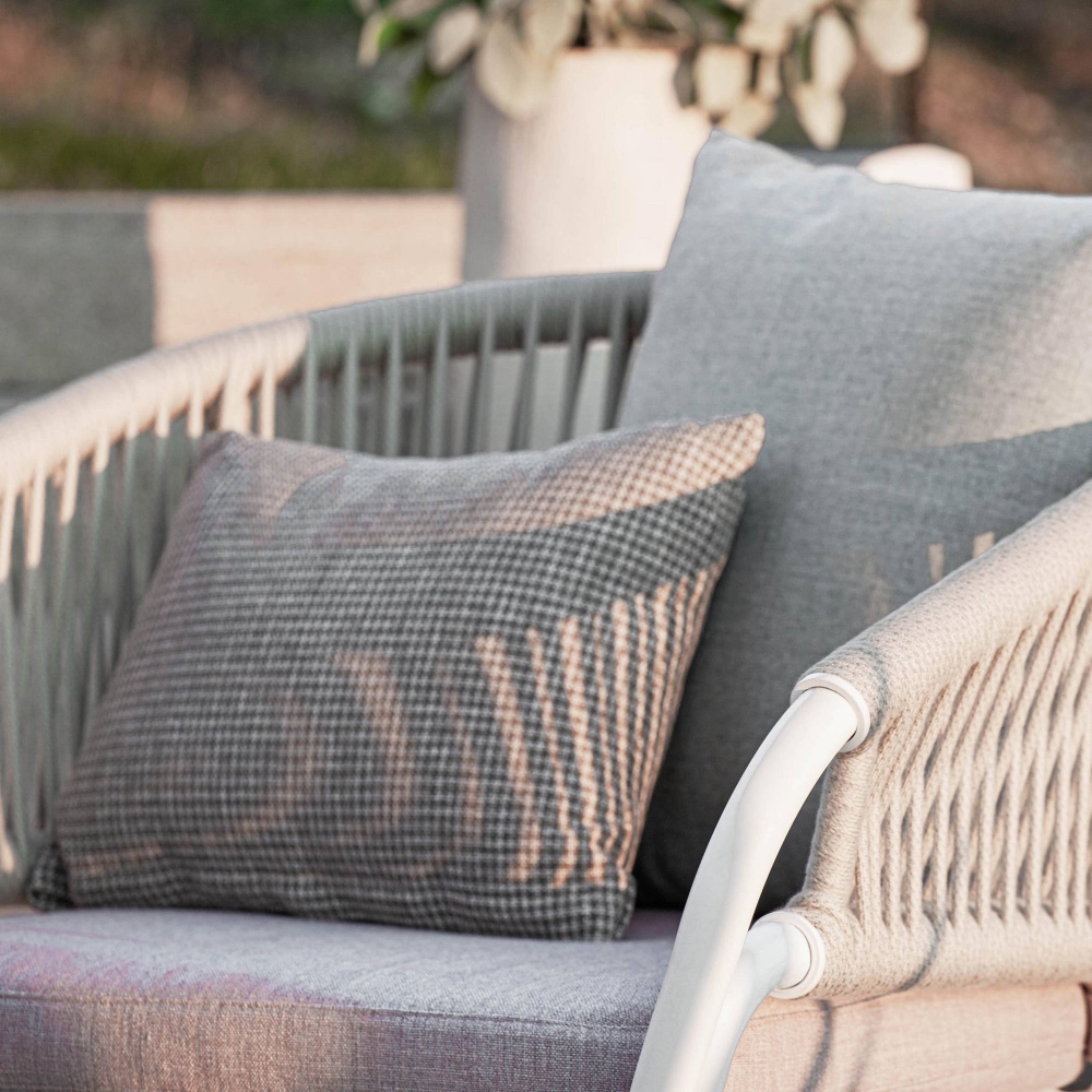 Atmosphera Pleasure 2.0 outdoor lounge armchair