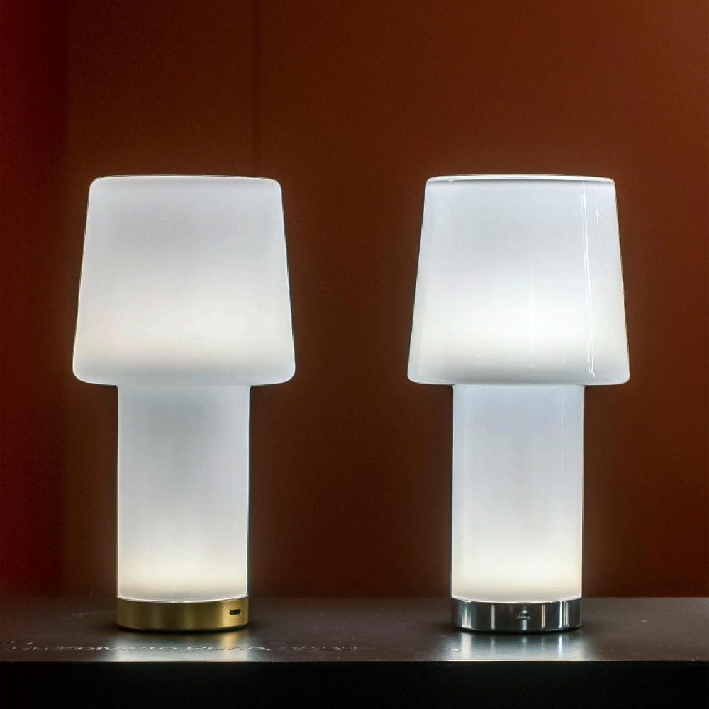 Fontana Arte Cameo Rechargeable table lamp