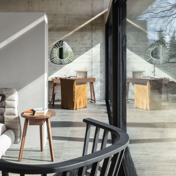 Gervasoni Ghost Out 25 Lounge Chair