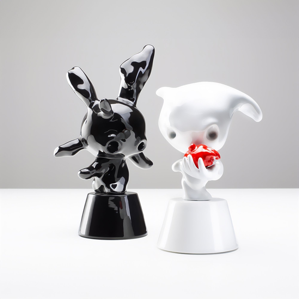 Bosa Momonster Sweet Coke Sculpture