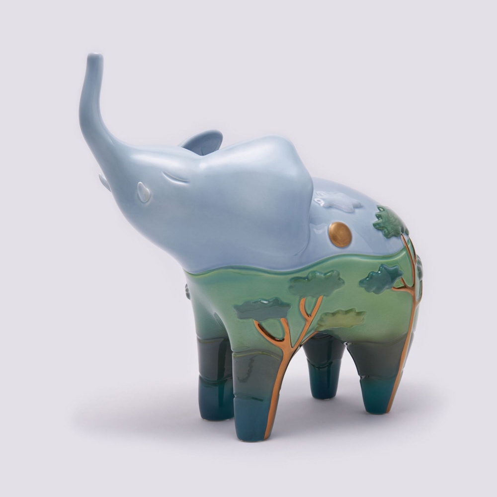 Bosa Surus Elephant Sculpture