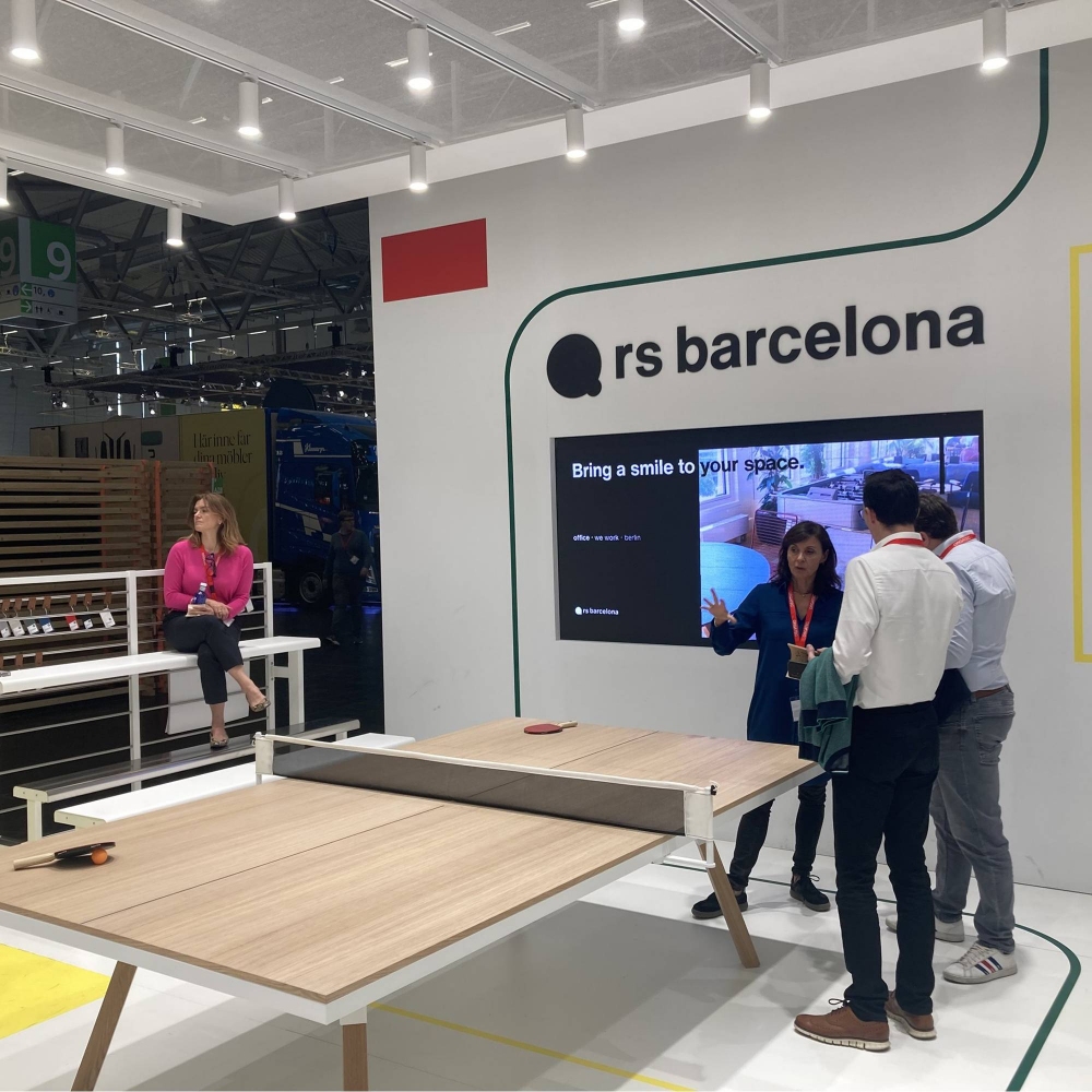 RS Barcelona Crew Modular Bench on Wheels