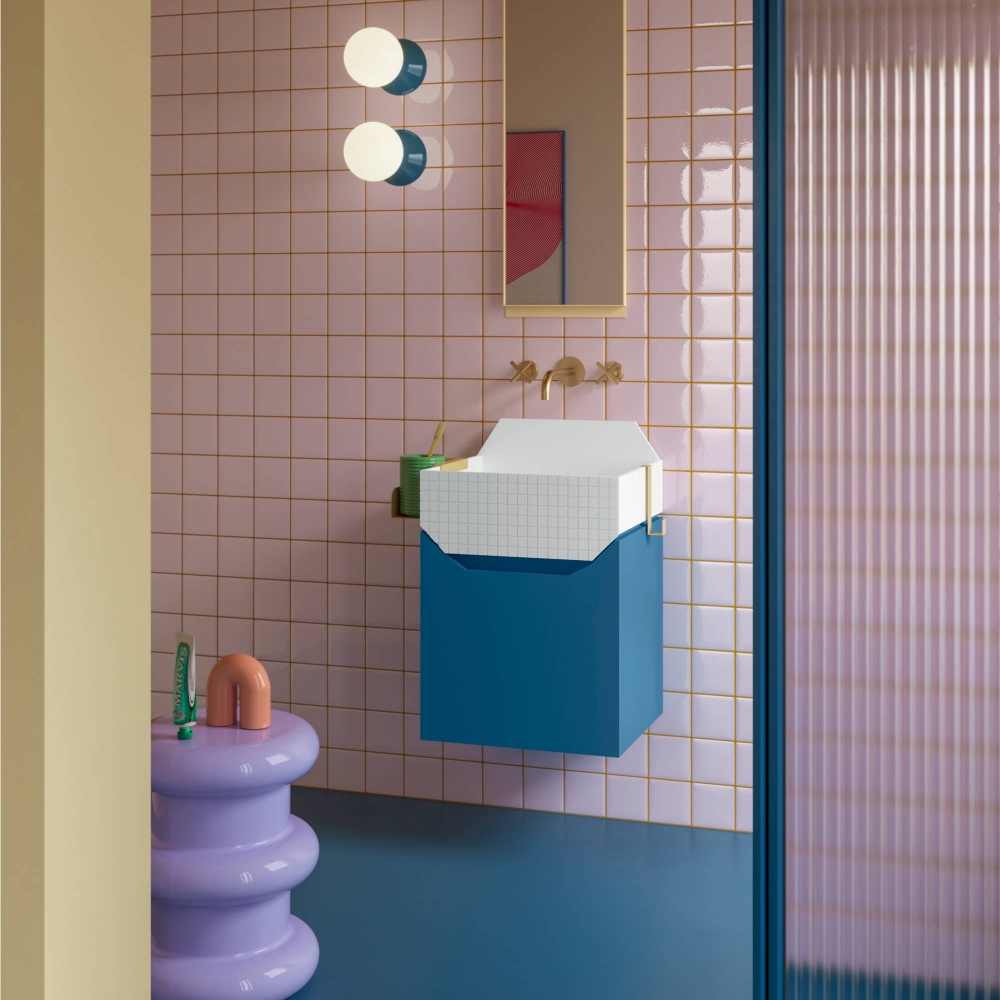 Ex.t Frieze mirror with colored frame