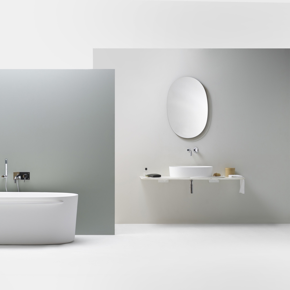 Ex.t Lavabo da appoggio Plateau Oval con mensola a sinistra