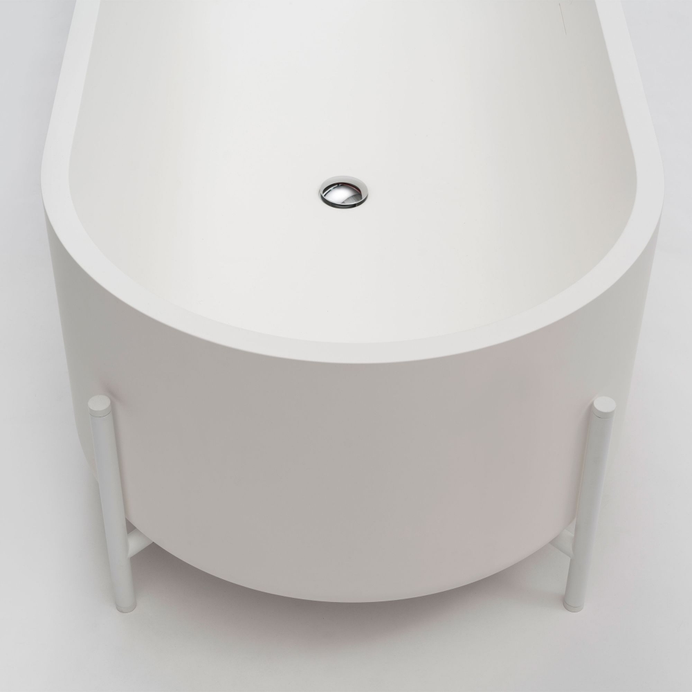 Ex.t Stand Bathtub in LivingTec®