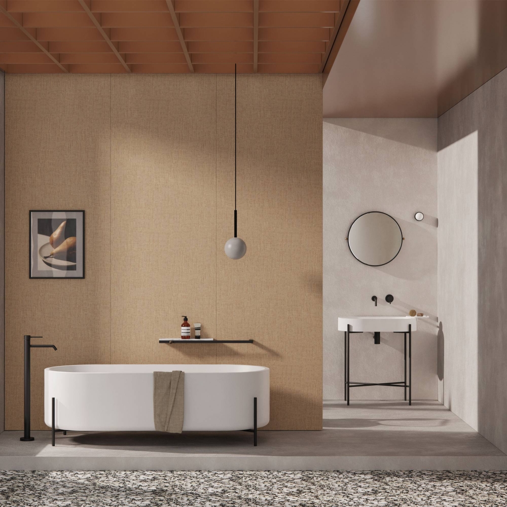 Ex.t Stand Bathtub in LivingTec®