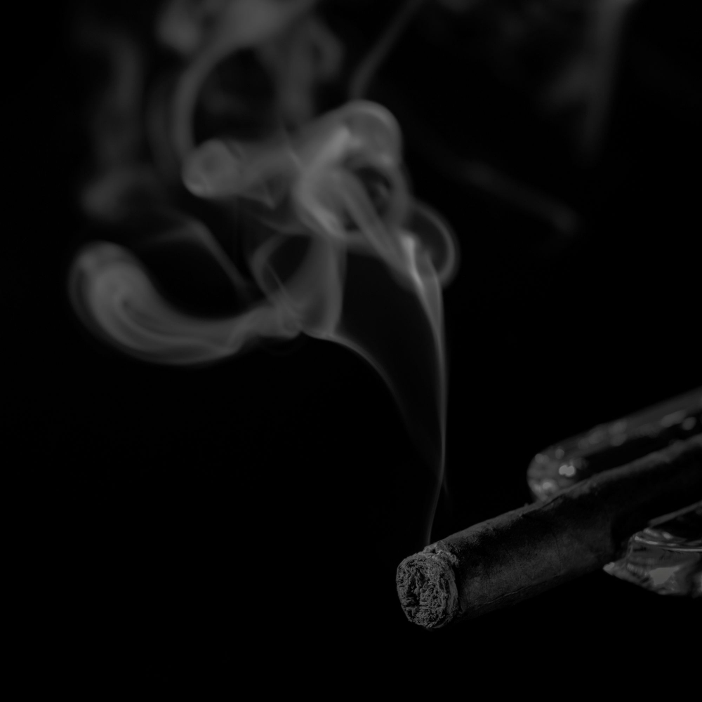 Arnolfo di Cambio Habana Cigar Holder/Ashtray - Design by Oscar Tusquets Blanca