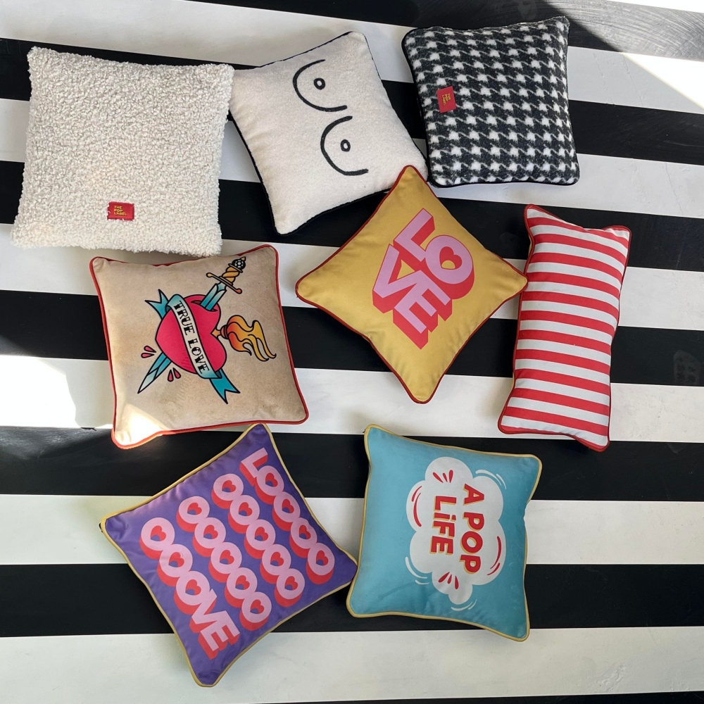 The Pop Label Tattoo Pillow 45x45 cm