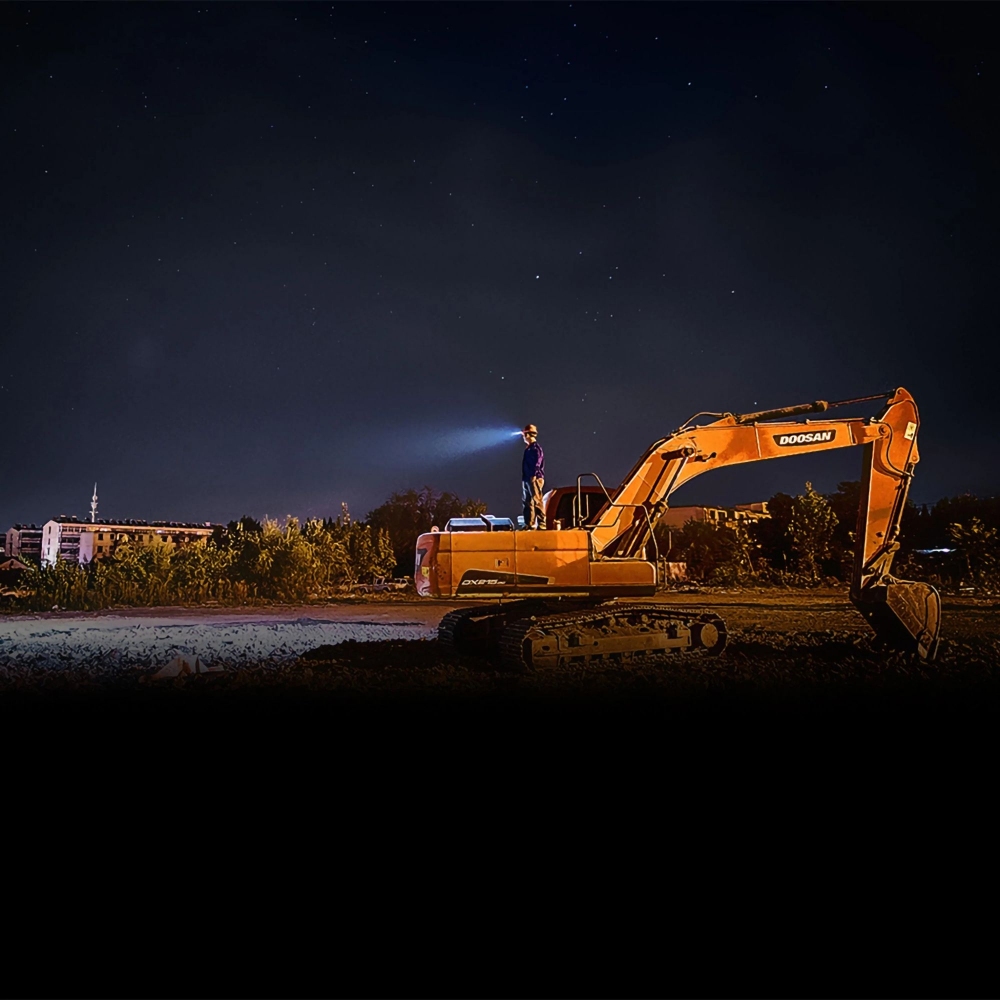 Fenix FNX ALD-05 Safety Helmet Torch Holder