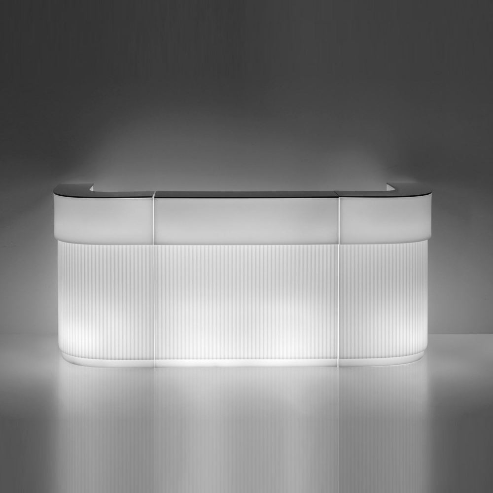 Slide Bancone bar luminoso Cordiale