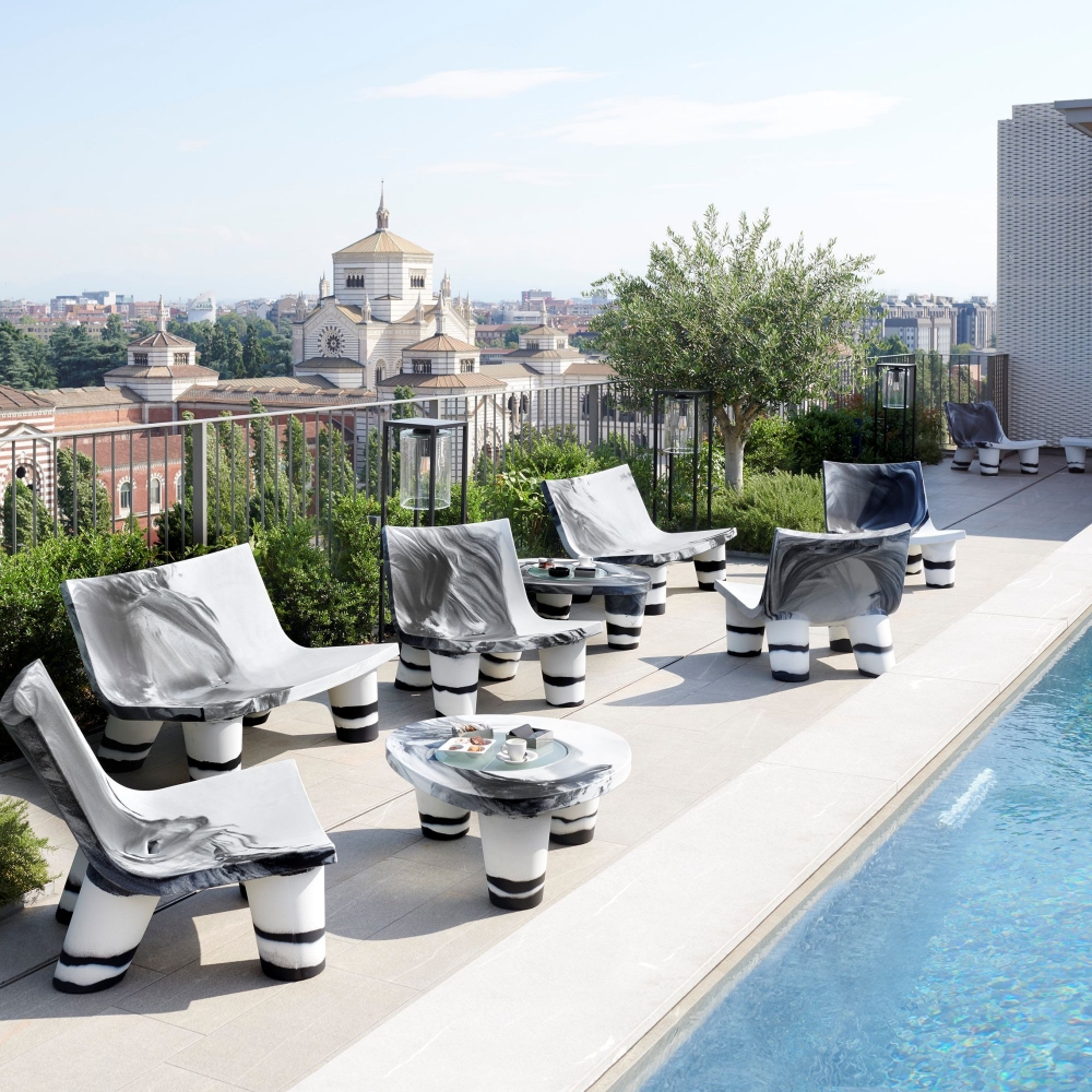 Slide Low Lita outdoor Coffee Table - 10th Anniversary Edition