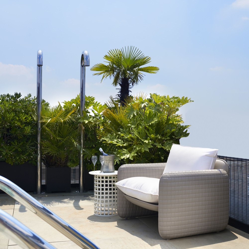 Slide Mara Outdoor Armchair